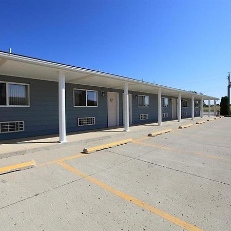 Americas Best Value Inn Suburban Emmetsburg Extérieur photo