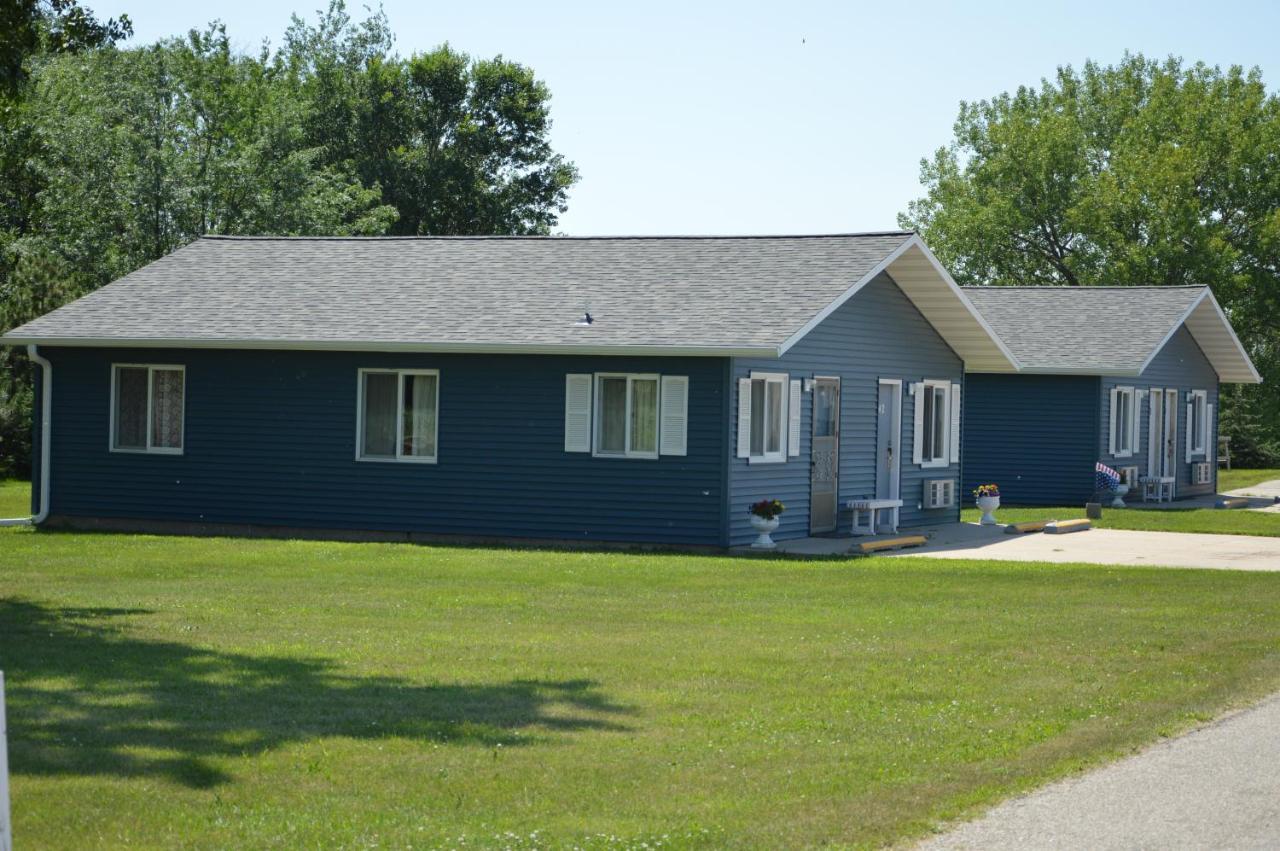 Americas Best Value Inn Suburban Emmetsburg Extérieur photo