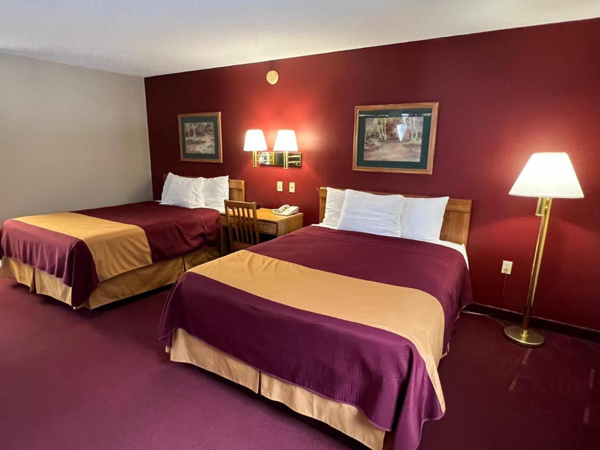 Americas Best Value Inn Suburban Emmetsburg Extérieur photo